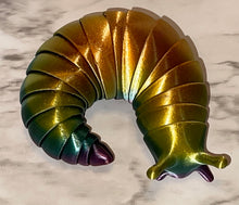 Load image into Gallery viewer, Articulating Fidget Slug