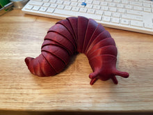 Load image into Gallery viewer, Articulating Fidget Slug