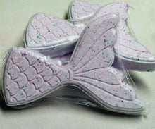 Load image into Gallery viewer, Mermaid Tail Color Burst Bath Bomb